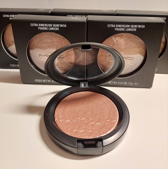 MAC Extra Dimension Skinfinish *SUPERB* Luminizer Highlighter / .31 oz / NIB - Picture 2 of 5